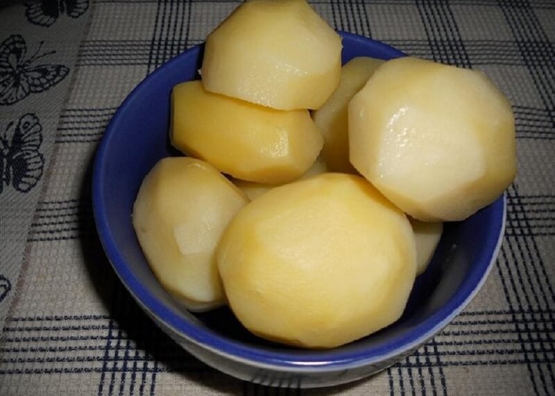 Приготовление - Необычная закуска из замороженного картофеля - Шаг 1