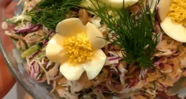 ТОП-5 простых и вкусных мясных салатов на праздничный стол!