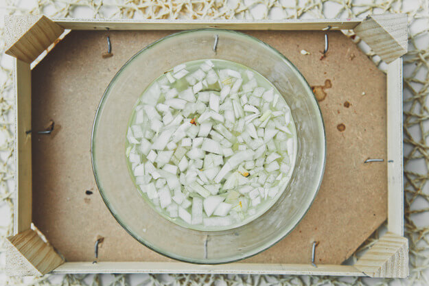 Приготовление - Салат «Мимоза» с консервами - пошаговый рецепт с фото - Шаг 2