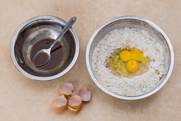 Приготовление - Ароматные медовые пряники в домашних условиях - Шаг 3