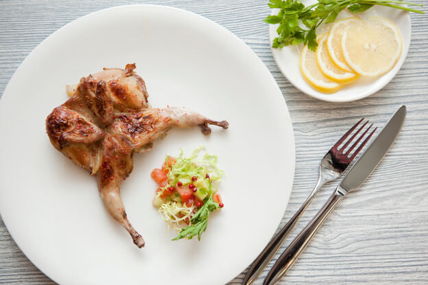 Приготовление - Перепелка в белом вине со свежими овощами и зеленью - Шаг 8