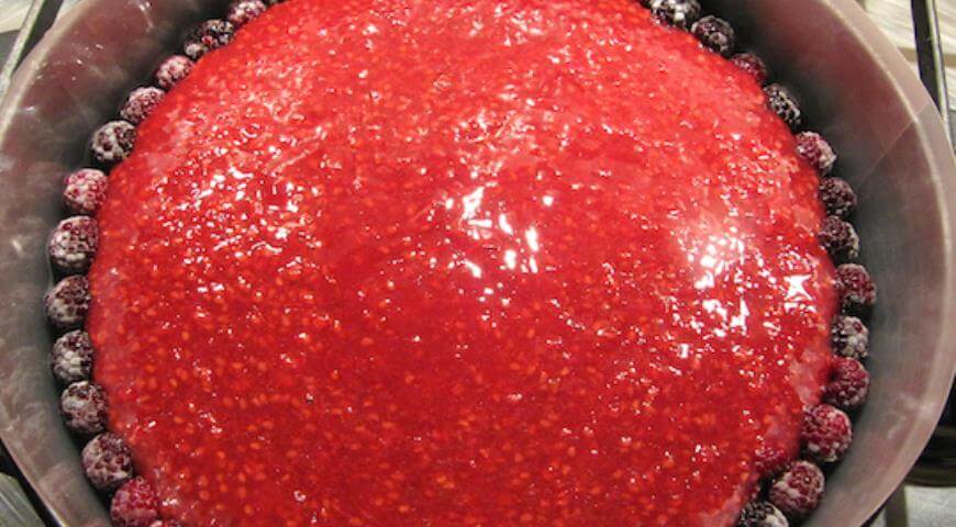 Приготовление - Как приготовить вкусный постный малиновый торт - Шаг 11