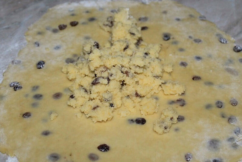 Приготовление - Ванильное песочное печенье с ореховой начинкой - Шаг 5