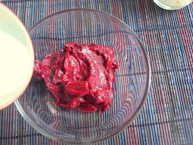Приготовление - Аппетитная панна-котта на агар-агаре из ягод смородины - Шаг 2