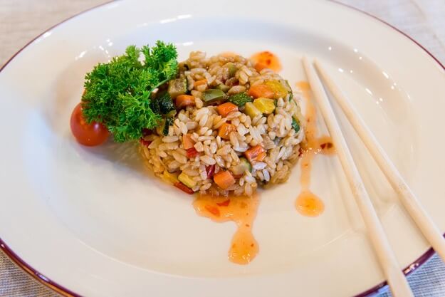 Приготовление - Тяхан (Чаофань) с овощами  - вкуснейший японский плов - Шаг 5