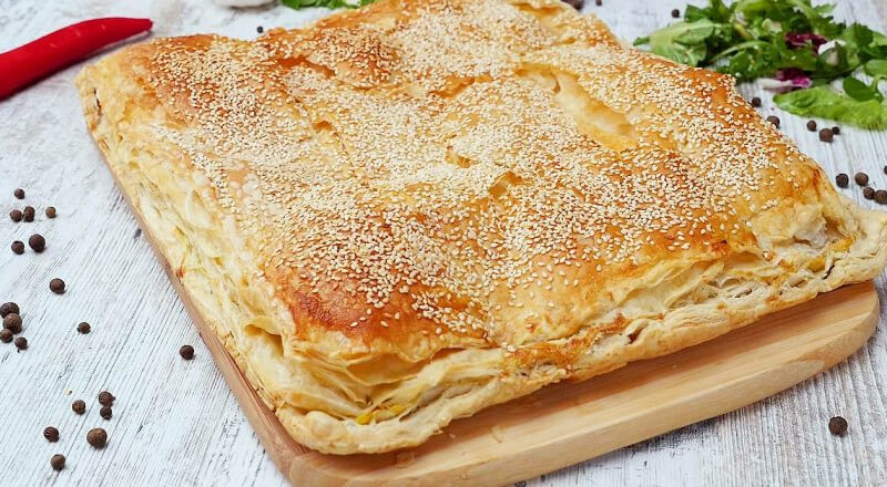 Приготовление - Рецепт греческого сырного пирога «Тиропита» Tiropita из слоеного теста - Шаг 9