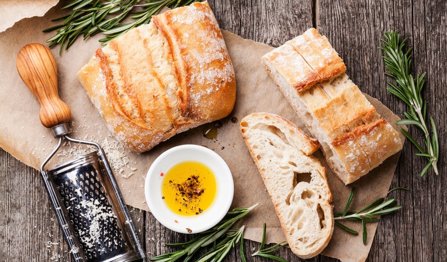 Хлеб чиабатта с сыром и чесноком