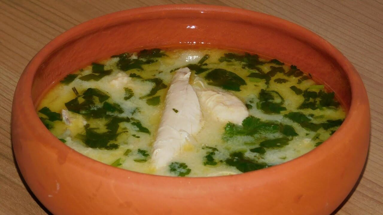Рецепт: Чихиртма (грузинский куриный суп)