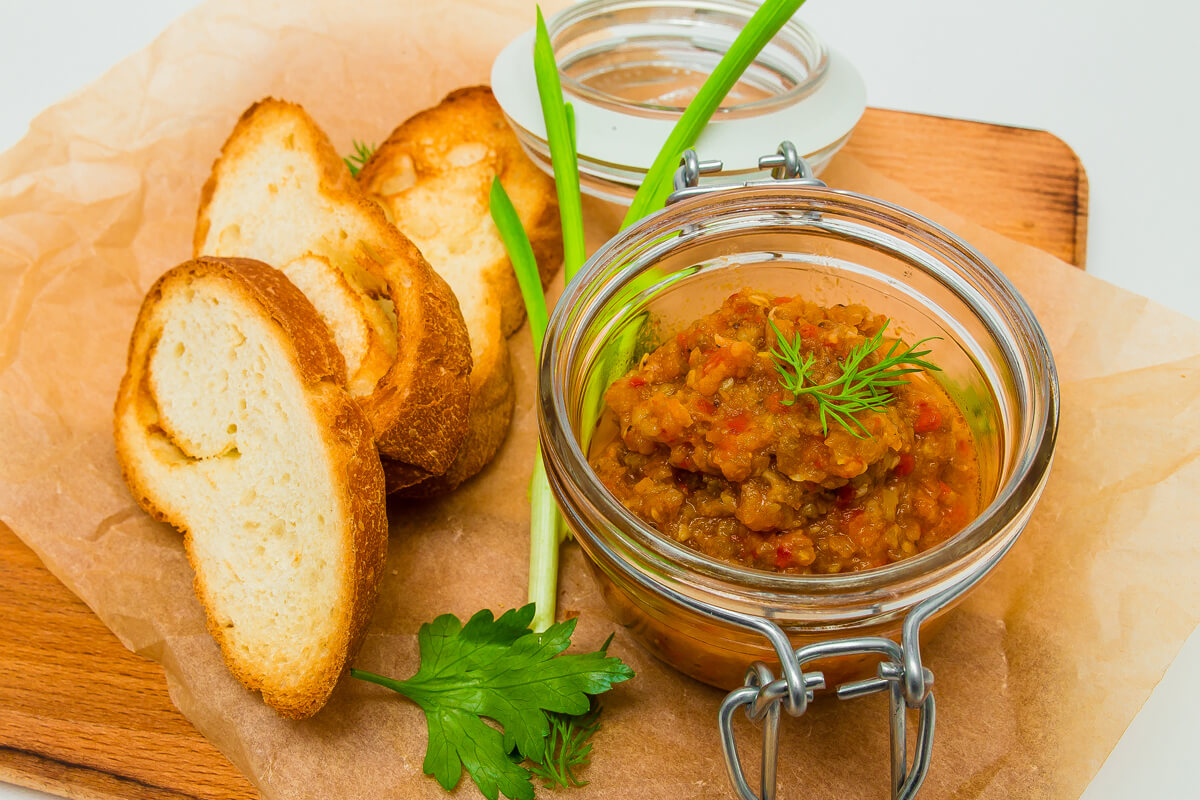 Икра кабачковая и баклажановая