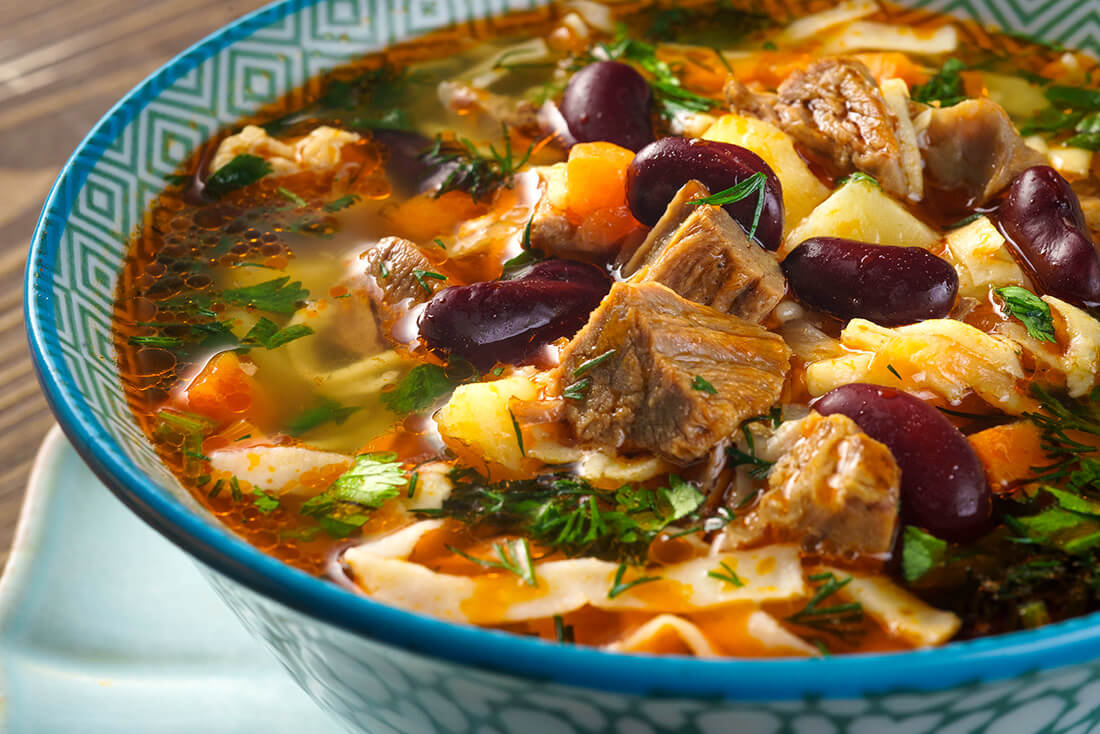 Как приготовить фасолевый суп - быстро и вкусно