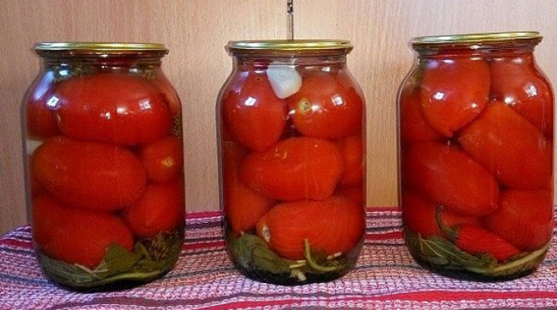 Кисло-сладкие маринованные помидоры в домашних условиях