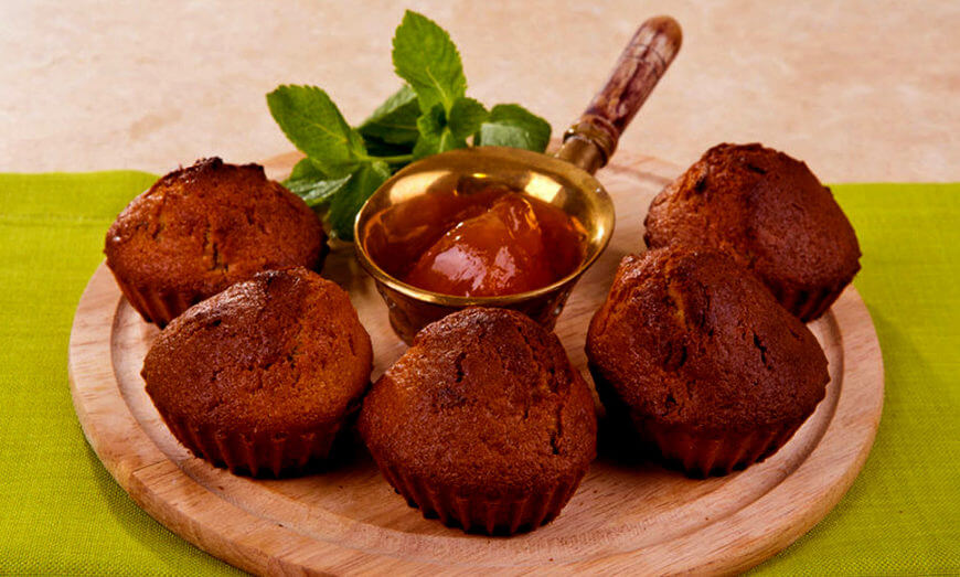 Маффины с сухофруктами и джемом