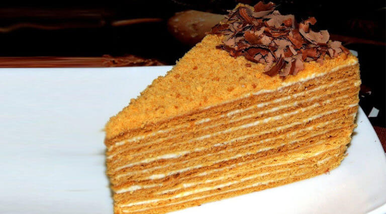 Медовый торт «Особенный»: пошаговый рецепт приготовления