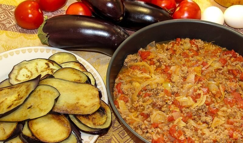 Настоящая греческая запеканка - самый вкусный и наиболее используемый рецепт! Это блюдо всегда съедается вмиг!