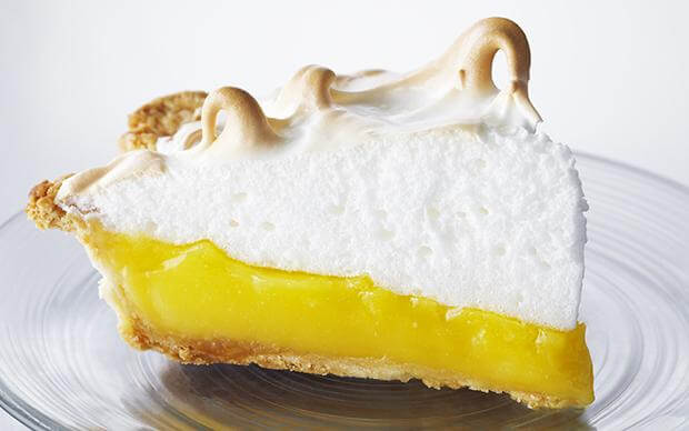 Необычайный лимонный меренговый пирог