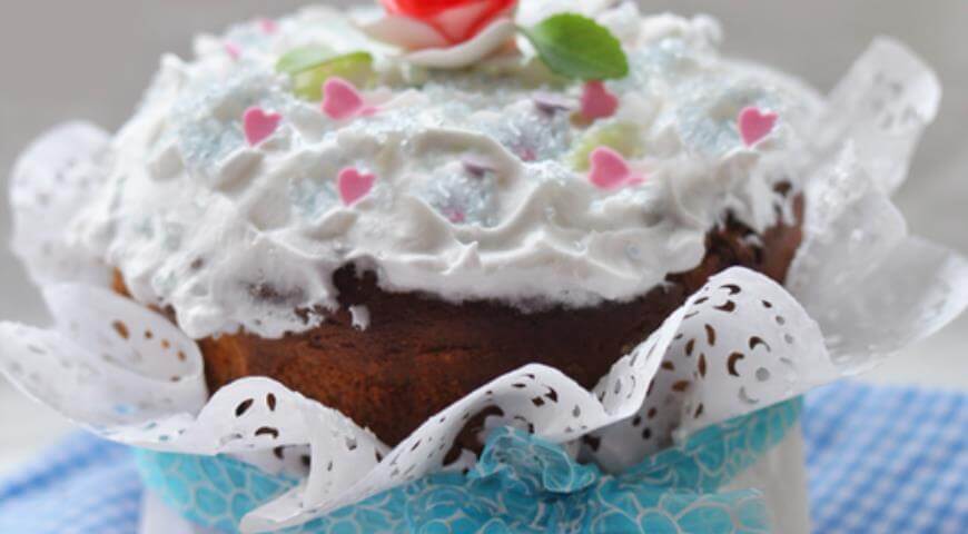 Творожный пасхальный кулич на дрожжах