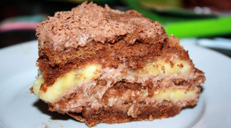 Потрясающий шоколадно-банановый торт из пряников без выпечки