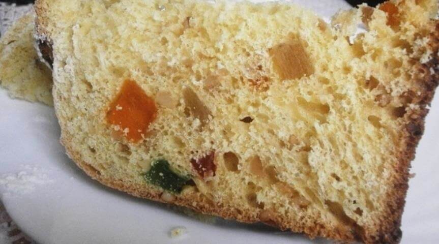 Ванильный кулич с цукатами и кешью