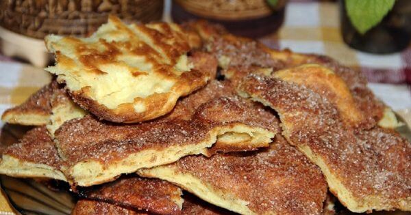 Вкуснейшие сахарные лепешки Альмойшавена с корицей. Настоящее хрустящее чудо!
