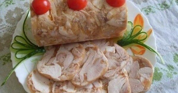 Вкуснейший рецепт холодной закуски из курицы. Домашний рулет в разы вкуснее магазинного!