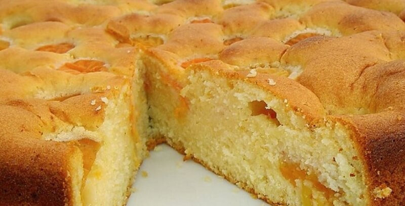 Ароматный пирог с яблоками и медом - самый простой рецепт!