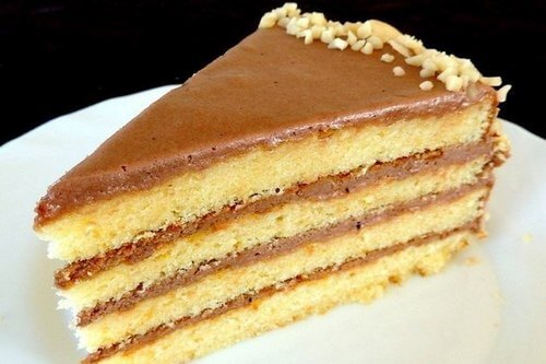 Бисквитный торт «Маша»