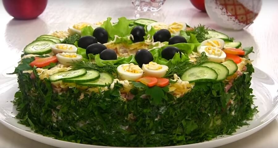 Новогодний салат «Сытый барин» пошаговый рецепт