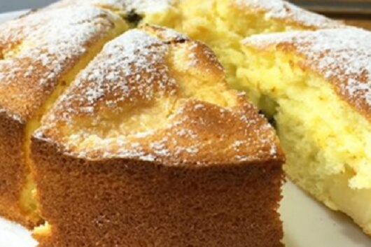 Простой и вкусный бисквитный пирог: пошаговый рецепт