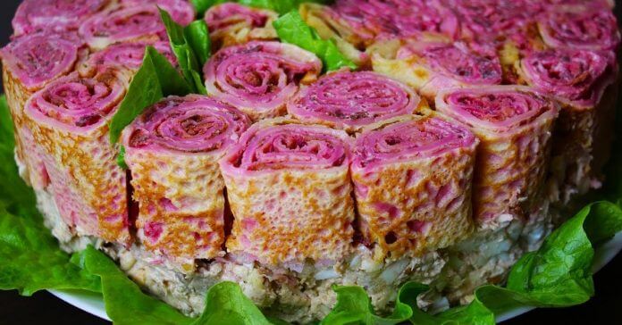 Рецепт праздничного салата «Букет Роз» из блинов