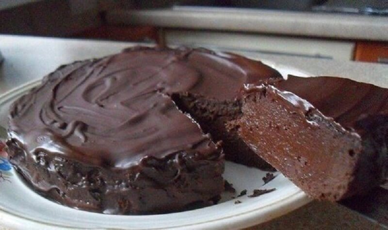 Рецепт шоколадного торта из натурального чёрного шоколада