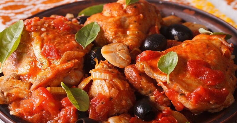 Вкусная курица на сковороде по-итальянски «Каччиаторе»