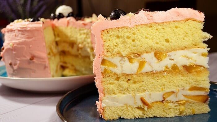 Бисквитный торт «Витэлия» с кремом «Пломбир»