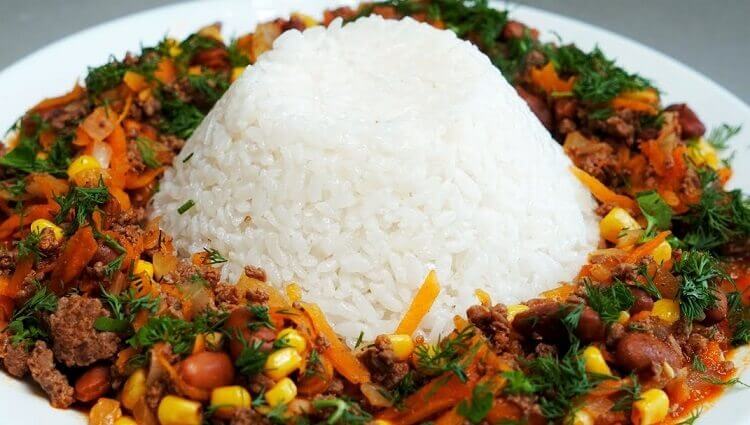 Что приготовить из риса: простой обед