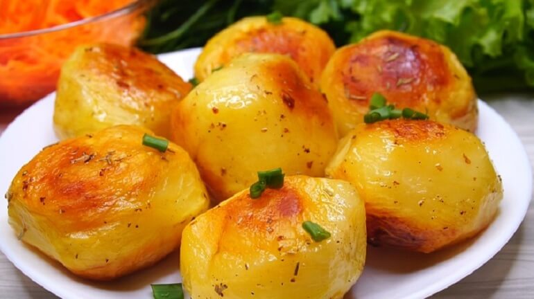Картофель в духовке: чудо, какой хрустящий!