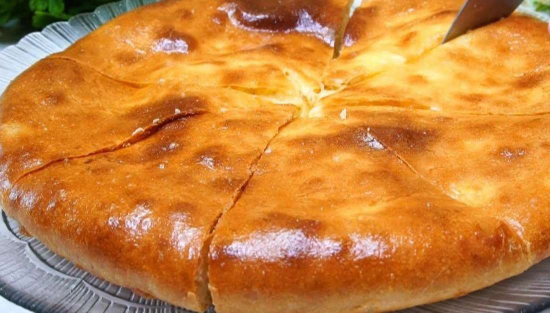 Осетинский пирог с картофелем и сыром на кефире